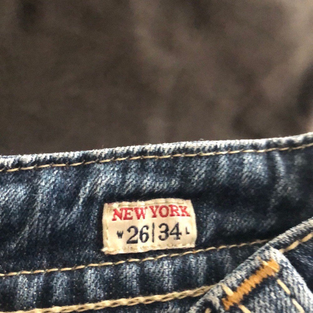 Jeans - Picture 2 of 4